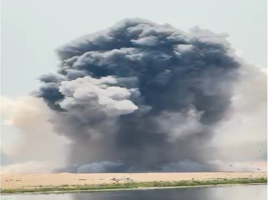 Bahragora Breaking News : जमशेदपुर के बहरागोड़ा में मिला तीसरा सक्रिय बम निष्क्रिय, सेना के ऑपरेशन के बाद इलाके में राहत