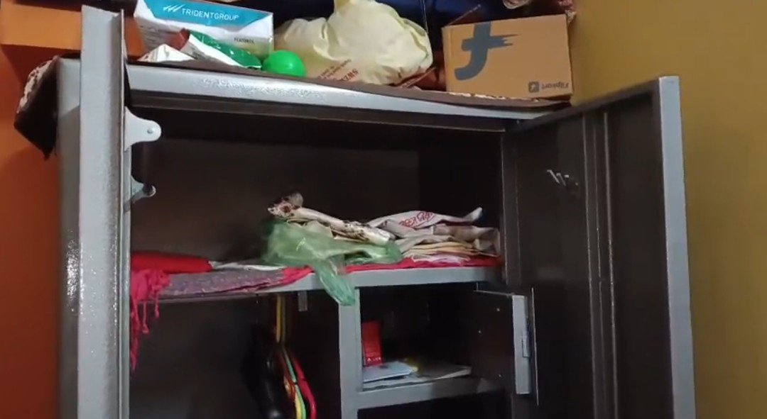 Jamshedpur Crime News: शादी में गया परिवार, पीछे से साफ हुआ घर, बर्मामाइंस में 50 लाख के गहने और नकदी लेकर फरार हुए चोर